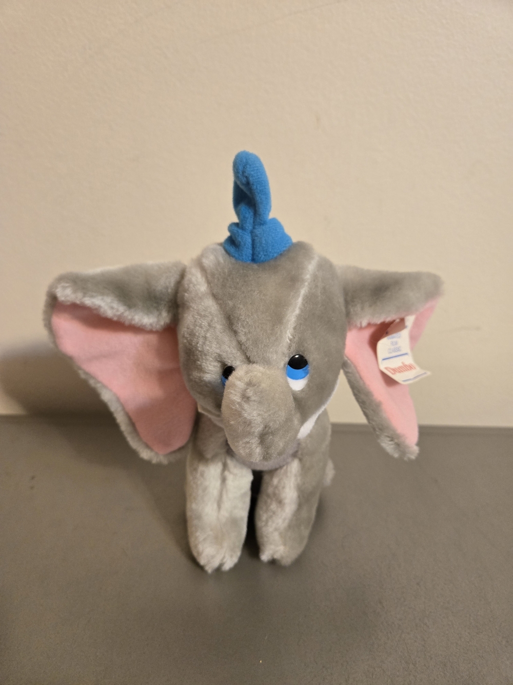 Vintage Walt Disney Classic Dumbo Plush Stuffed Animal – 8"